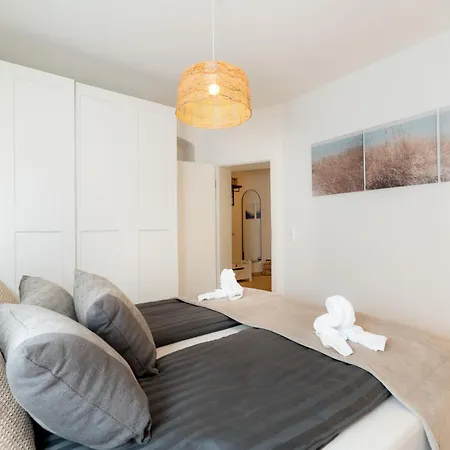 Quiet With Xxl Sofa And 65 Inch Tv Apartment